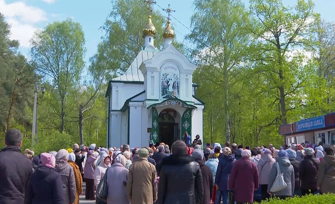 Тысячи пензенцев почтили память усопших на Радоницу